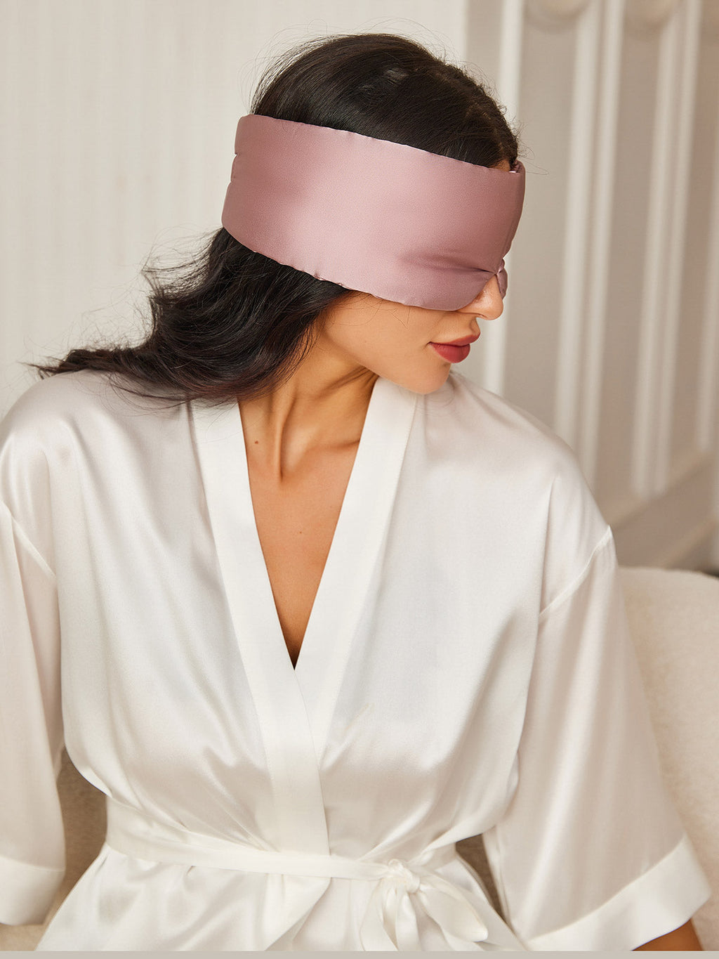 EMMA – Luxury Pure Silk Sleep Mask