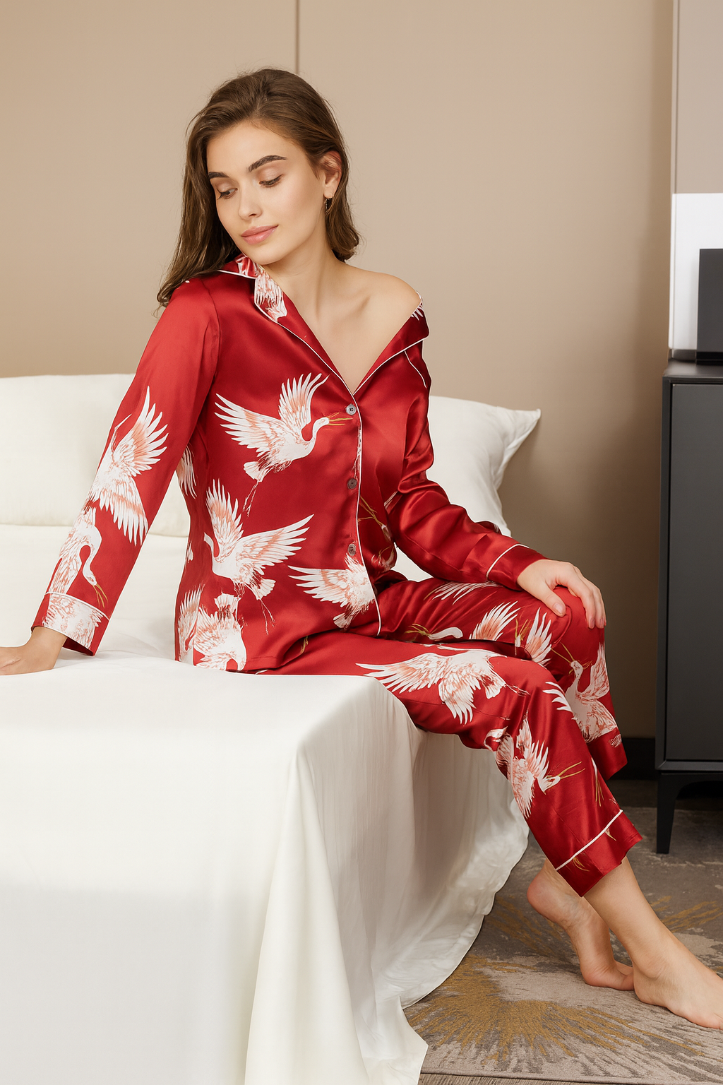 CHLOE – Luxury Pure Silk Pajama Set for Women
